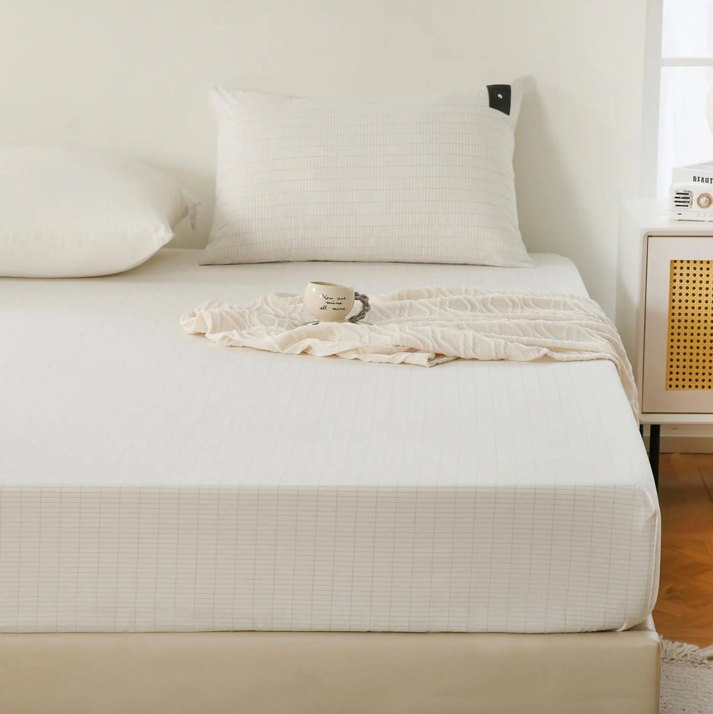 DreamGround Silver Bed Sheet